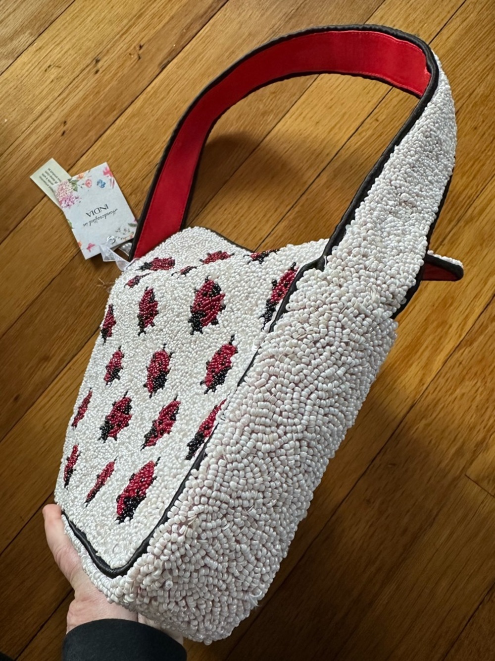Viral Beaded Ladybug Shoulder Bag NWT - Picture 3 of 6